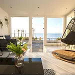 Sea Side Rooms